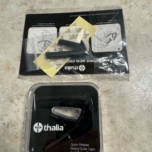 Thalia capo black chrome Celtic rosewood BNIB